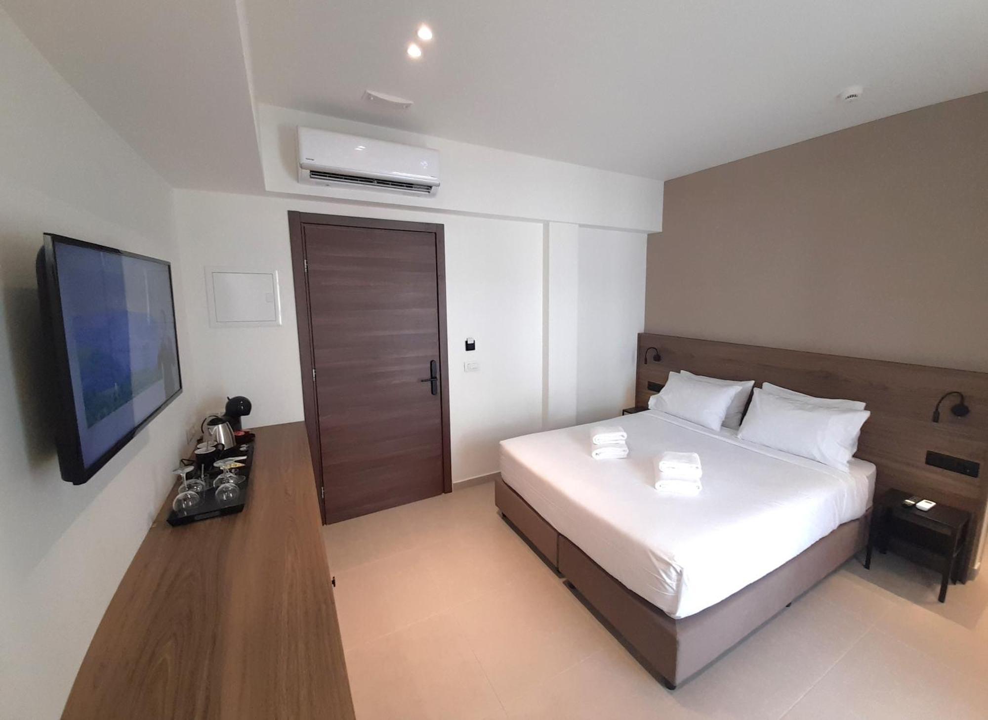 Elite Centre Hotell Rhodes City Exteriör bild