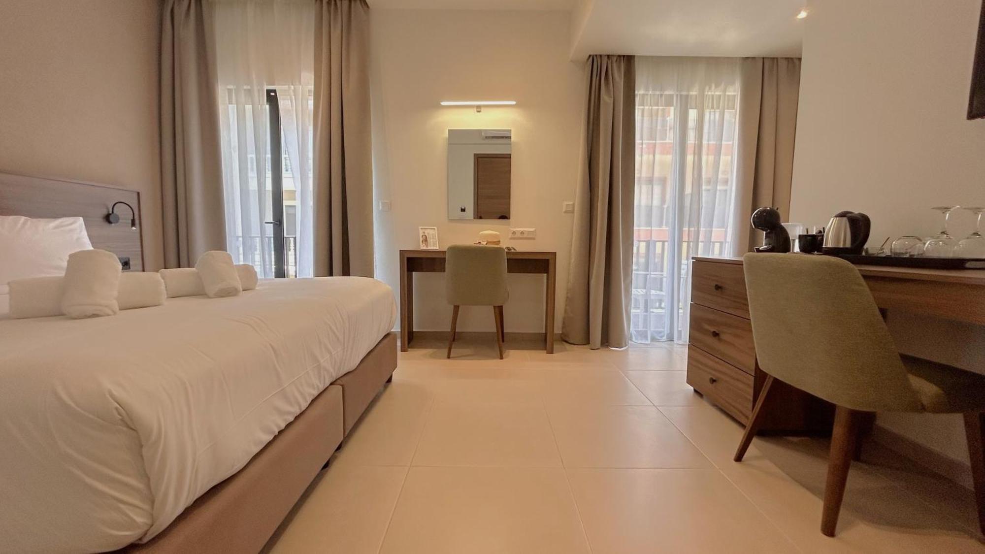 Elite Centre Hotell Rhodes City Exteriör bild